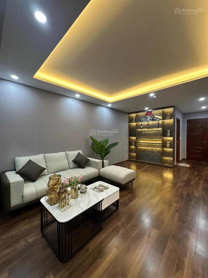 Gia đình cần bán căn 2 ngủ toà tecco diamond thanh trì. nhà ở tk 2 ngủ 2 vs 2 ban công cần bán