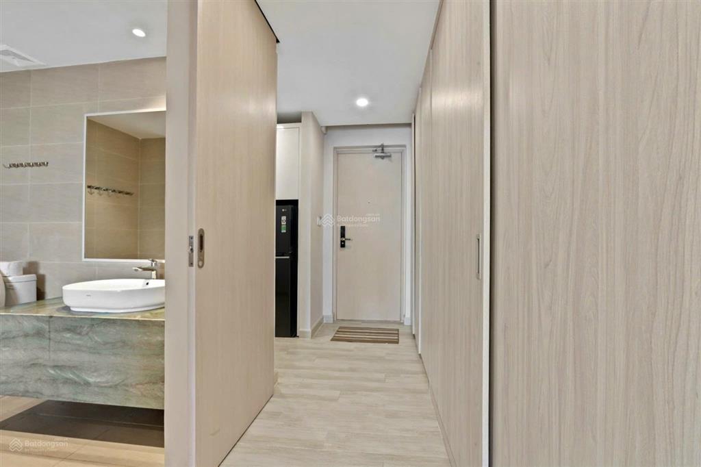 Studio goldcoast view biển đă có sổ hồng giá 7 tỷ toà nam