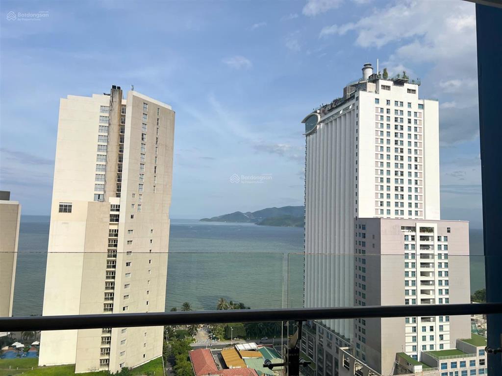 Chủ cần tiền thanh khoản nhanh căn hộ view biển tui blue nha trang. giá chỉ 2 tỷ 9