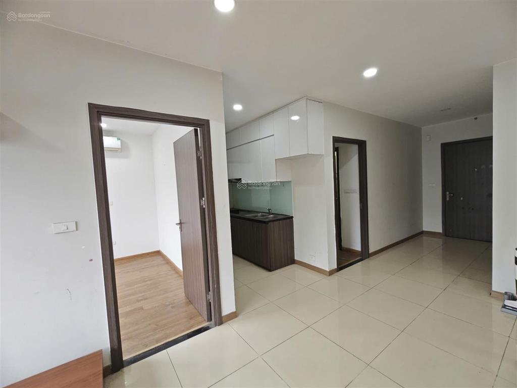 Bán căn hộ 2 phòng ngủ 2 vệ sinh 62m2 giá chỉ ngoài 4 tỷ