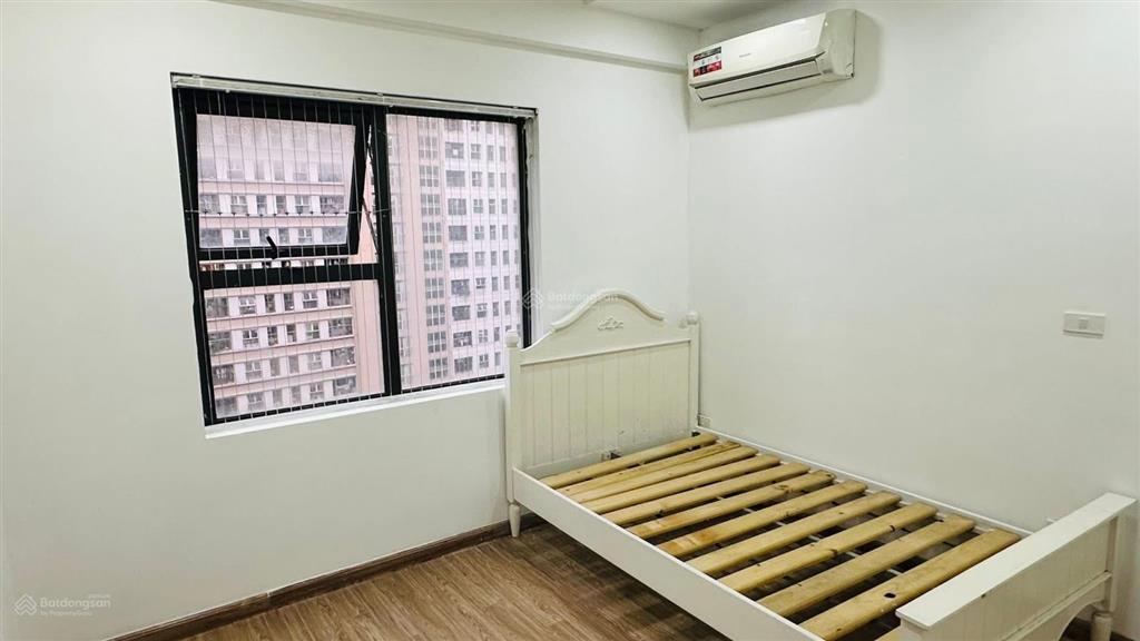 Bán căn hộ 2 ngủ 2 vệ sinh giá chỉ ngoài 4 tỷ rẻ nhất khu chủ cần bán gấp