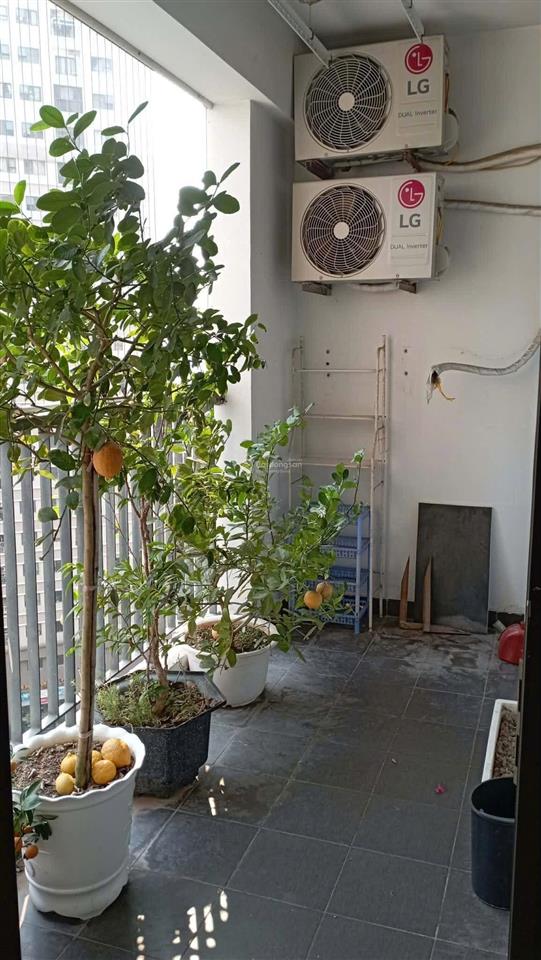 Bán gấp căn 2 phòng ngủ 70 m2 giá chỉ 3.9 tỷ