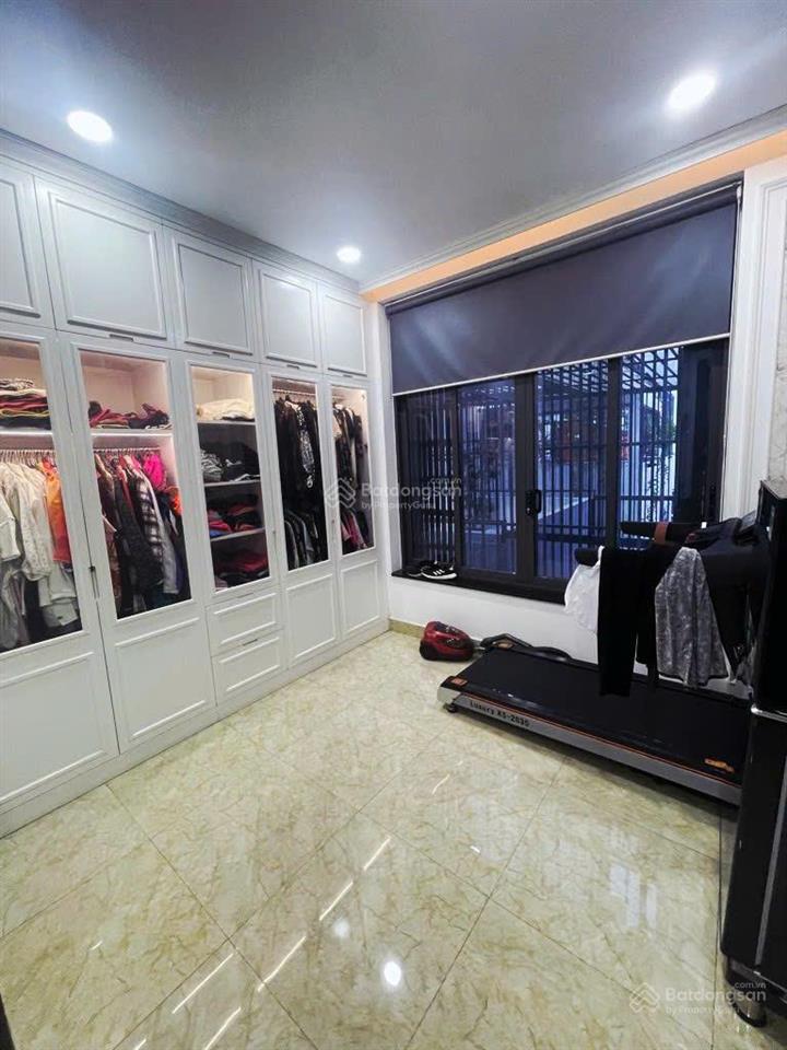 Xe hơi tới cửa kdc cao cấp kiều đàm, quận 7, 88m², 5 tầng hiện đại, full nội thất. chỉ 12 tỷ....
