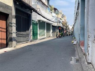 Ngã tư bảy hiền sát vách cv lê thị riêng xây 2 tâng btct diện tích ngang 3m dài 13m