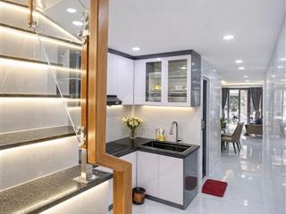 Phố thời trang q.10  40m2  xây 4 tang btct với 3pn