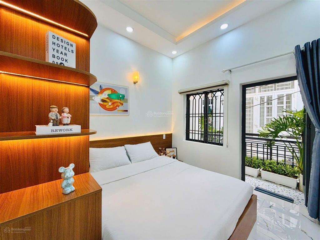 Sát mặt tiền nguyễn thị nhỏ giáp cx lữ gia nhà 4 tầng mới đẹp 100% mua ở ngay  full nội thất xịn