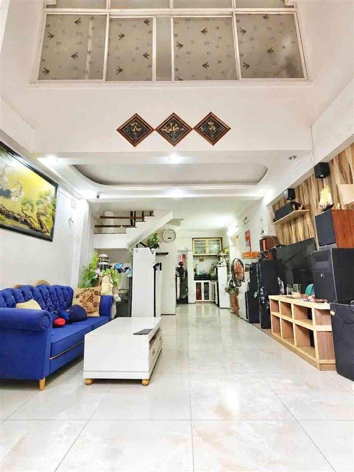 Q.10, bà hạt, chợ nhật tảo  sau lưng căn mặt tiền, ngang 4m nở hậu 5m dài 9m