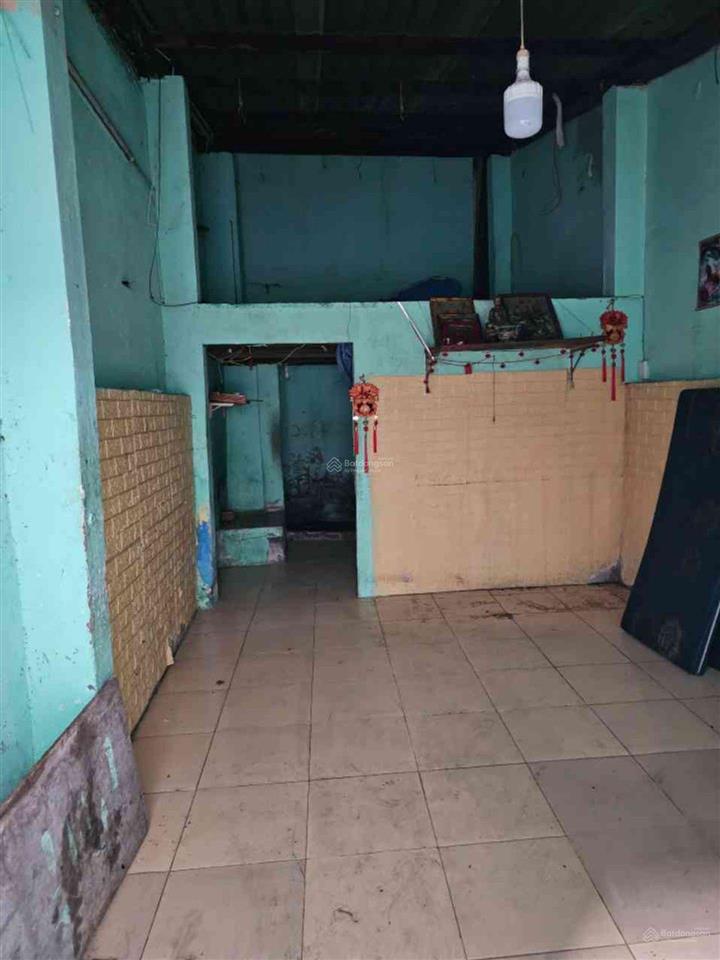 Cạnh đh bách khoa  big c tô hiến thành. sổ y như hình.