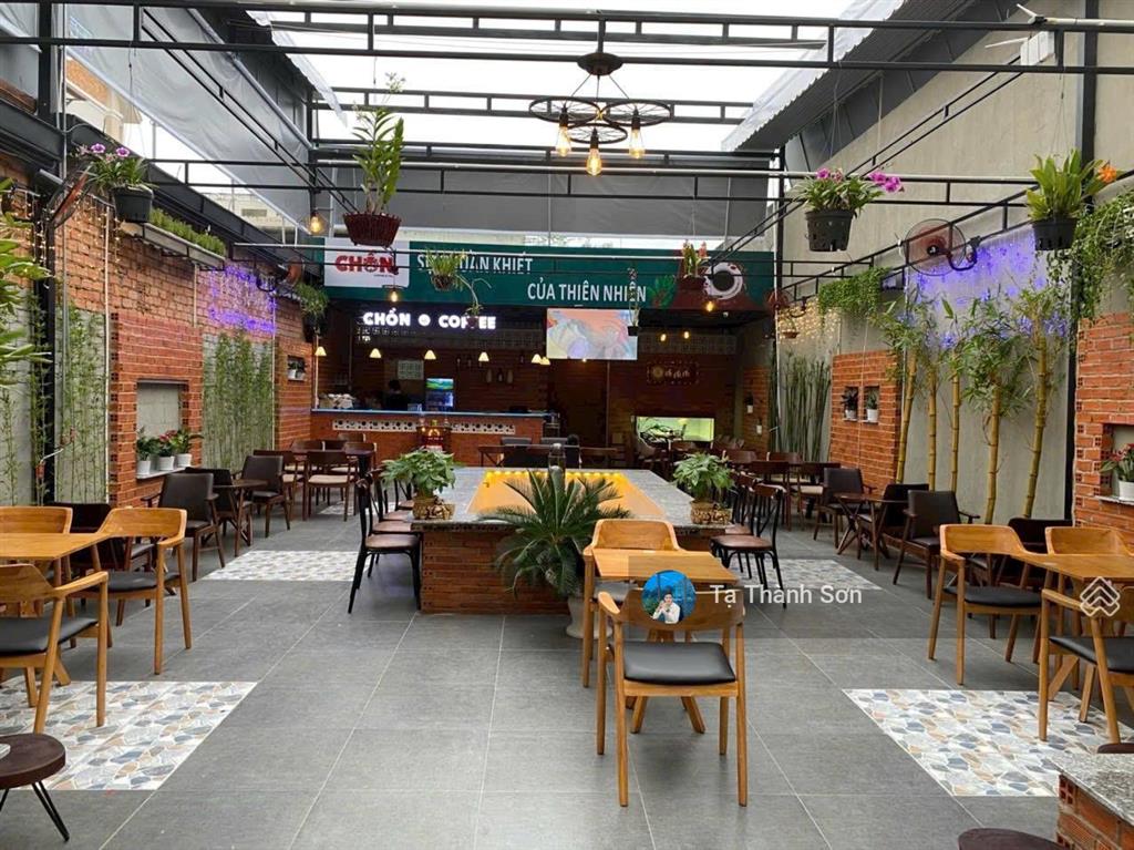 Đối diện hồ bơi 1000m2, được xây 600m2 sàn, 185m2 gần gigamall phạm văn đồng 26tỷ tl