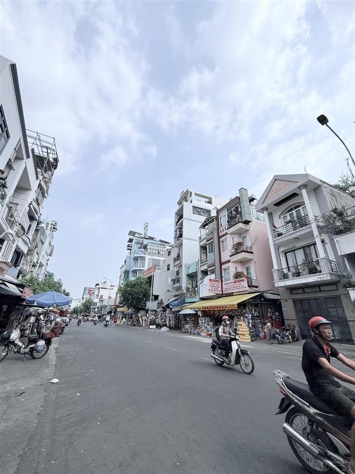 Đất 140m , hai mặt hẻm ô tô tránh 12m ,xây mới 6 tầng, kế bên đh văn lang ,bình thạnh