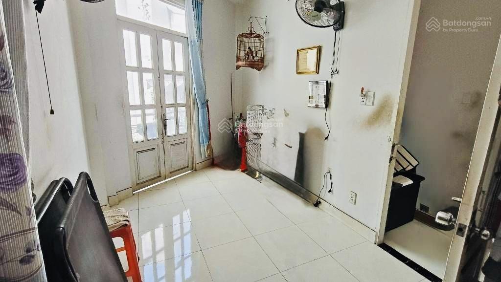 Căn góc không lg4 tầng hẻm thông xe hơikế bên rạch xuyên tâm chủ gấp bán.