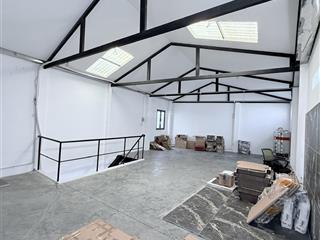 Ngang 6 dài 16,3 tầng ,sát mặt tiền đường , ngay nguyễn văn đậu, chủ gấp bán.