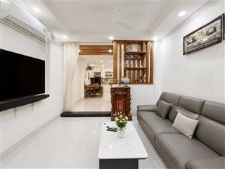 Nhà 4 tầng mới đẹp full nội thất 60m  ô tô đỗ cổngchủ gấp bán