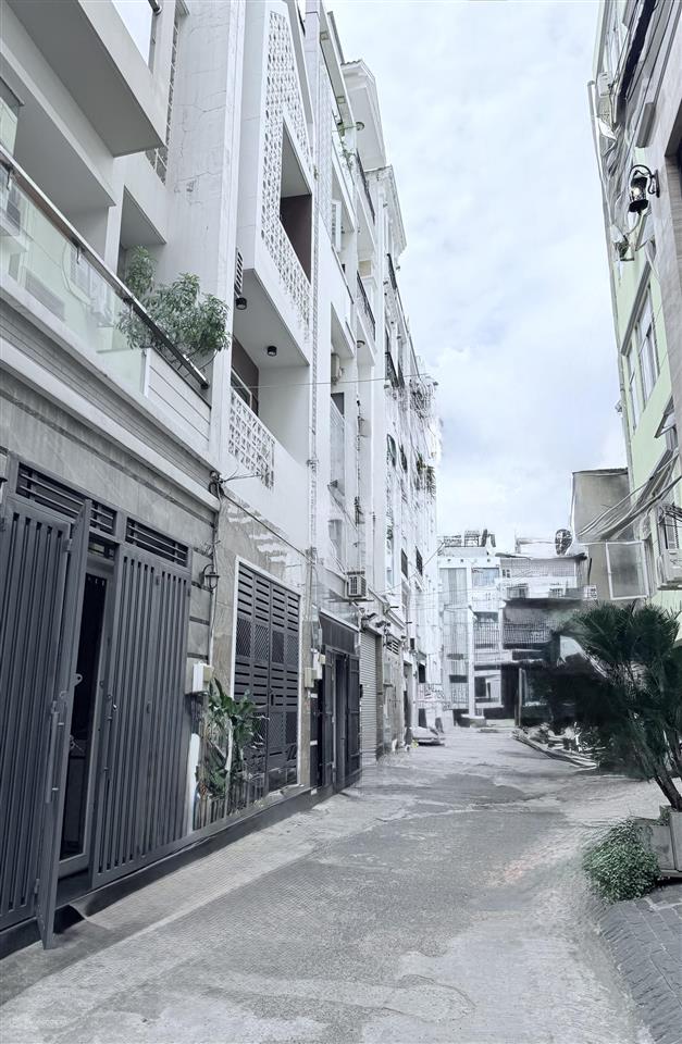 Diện tích 86m  hẻm xe hơi  xây mới cao tầng  ngay học viện cán bộ chu văn an.