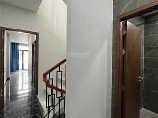 Nhà mặt tiền khu tên lửa, 4m x 20m 3.5 tấm, cho thuê 25tr/tháng.