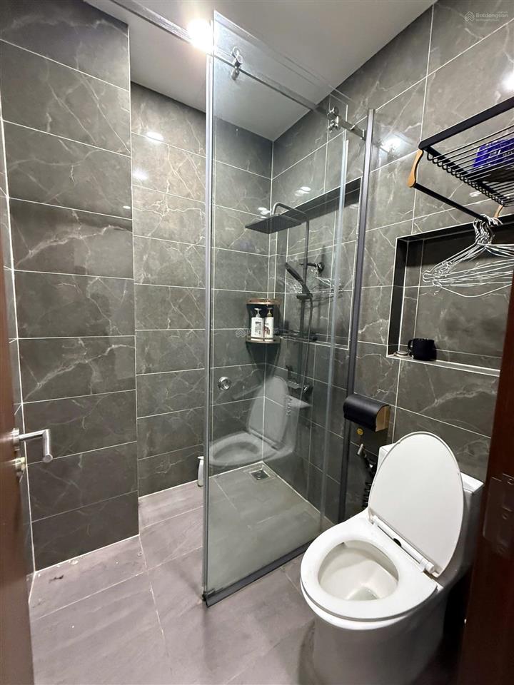 Nhà mặt tiền khu tên lửa, 4m x 20m 3.5 tấm, cho thuê 25tr/tháng.