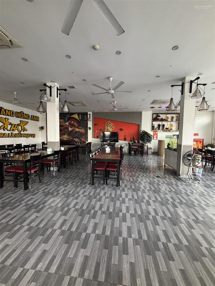 Bán nhanh nhà hàng hồng anh gần đền cửa ông vân đồn