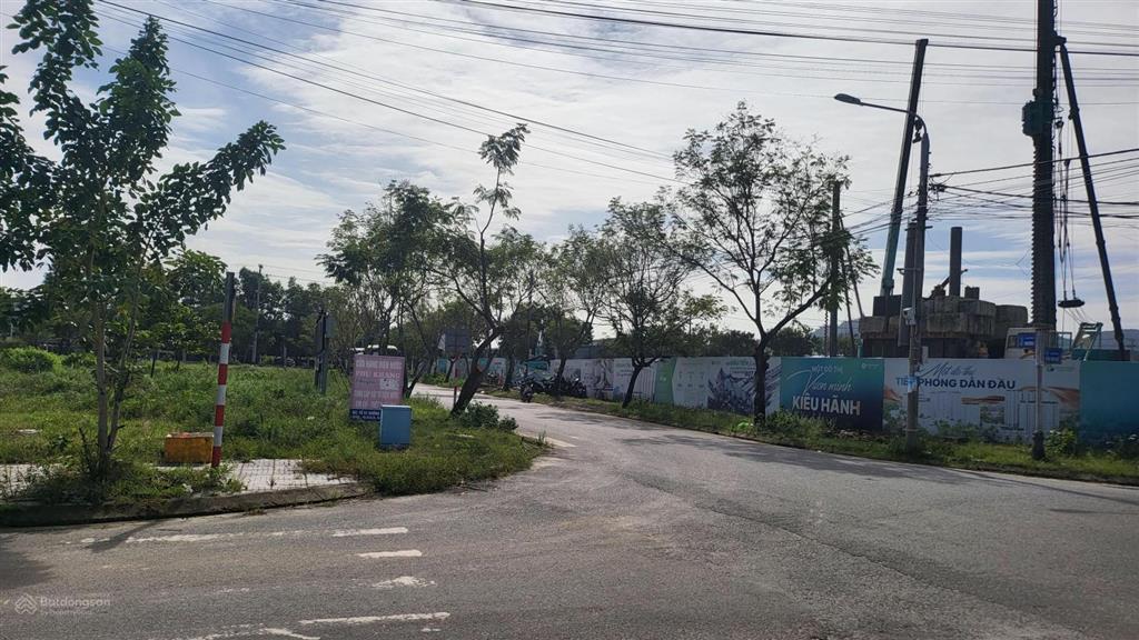 Bán đất tại trần văn quế, hòa hiệp nam, liên chiểu, đà nẵng, kẹp đường đi bộ 200m2 4,450 tỷ, 100 m2