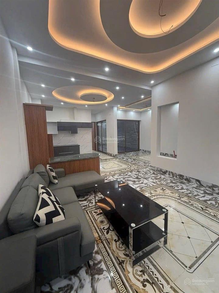 Bán nhà cấp 4 .mặt tiền nguyễn lượng bằng.dt 120m2..đianj đg kinh doanh sầm uất giá 6 tỷ 200 có bớt