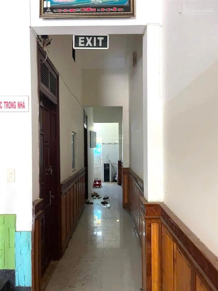 Bán nhà cấp 4 .mặt tiền nguyễn lượng bằng.dt 120m2..đianj đg kinh doanh sầm uất giá 6 tỷ 200 có bớt