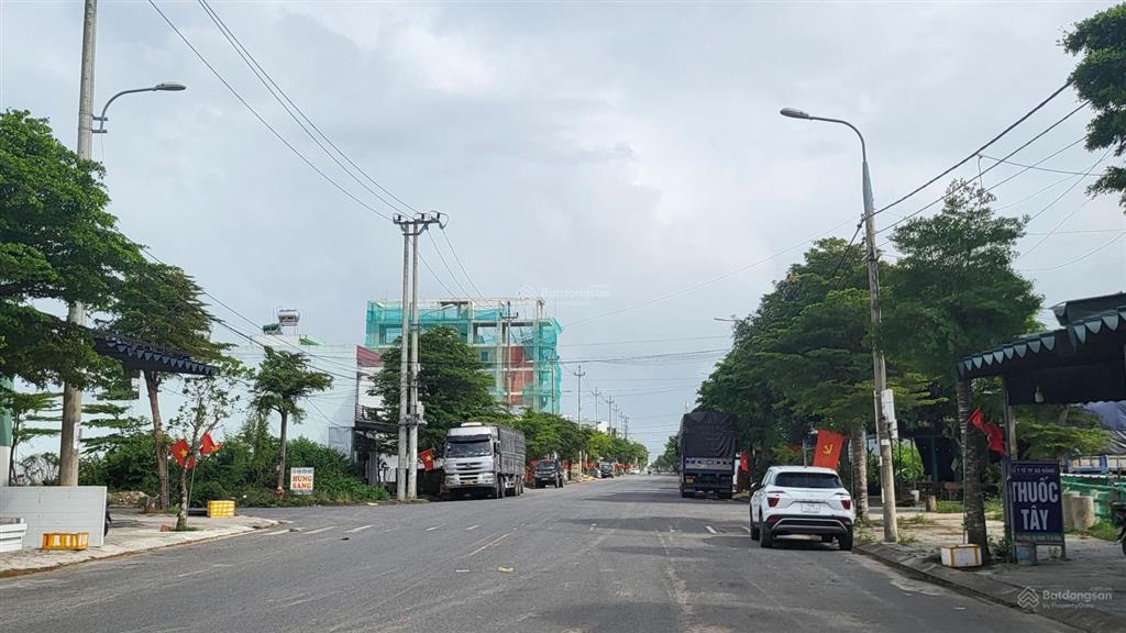 Bán đất đường rộng 15m. b1 hồng phước dt 100m2 sát chung cư giá 4 tỷ 400