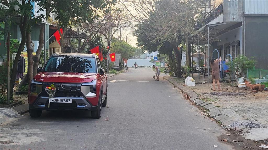 Bán đất 100m2 đấu lưng nguyễn tất thành. cách biển 1km giá bán 3 tỷ 200