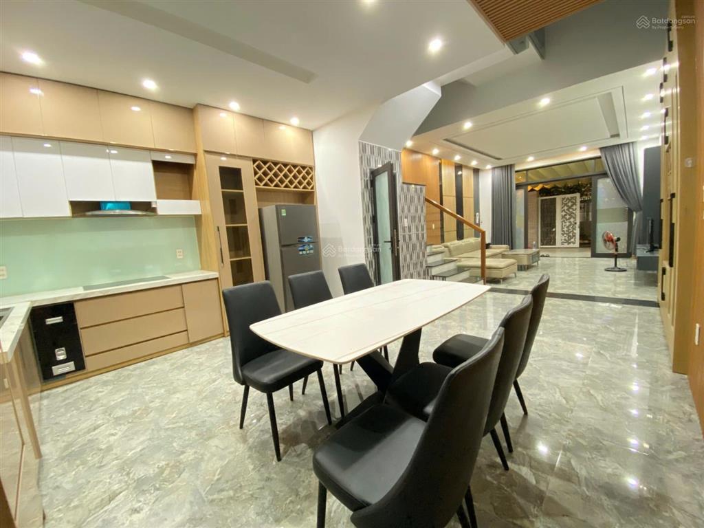 Bán nhà mặt phố tại mê linh, 7,2 tỷ, 100m2, 5pn, 5wc, pháp lý đầy đủ