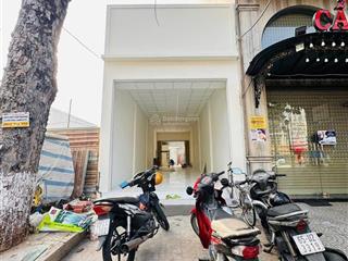 Cho thuê nhà mặt tiền 3 tháng 2 ngang nở hậu gần 14m trung tâm tân an
