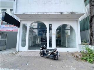 Cho thuê mặt bằng ngang 7.5m trệt lửng mặt tiền đường 3/2