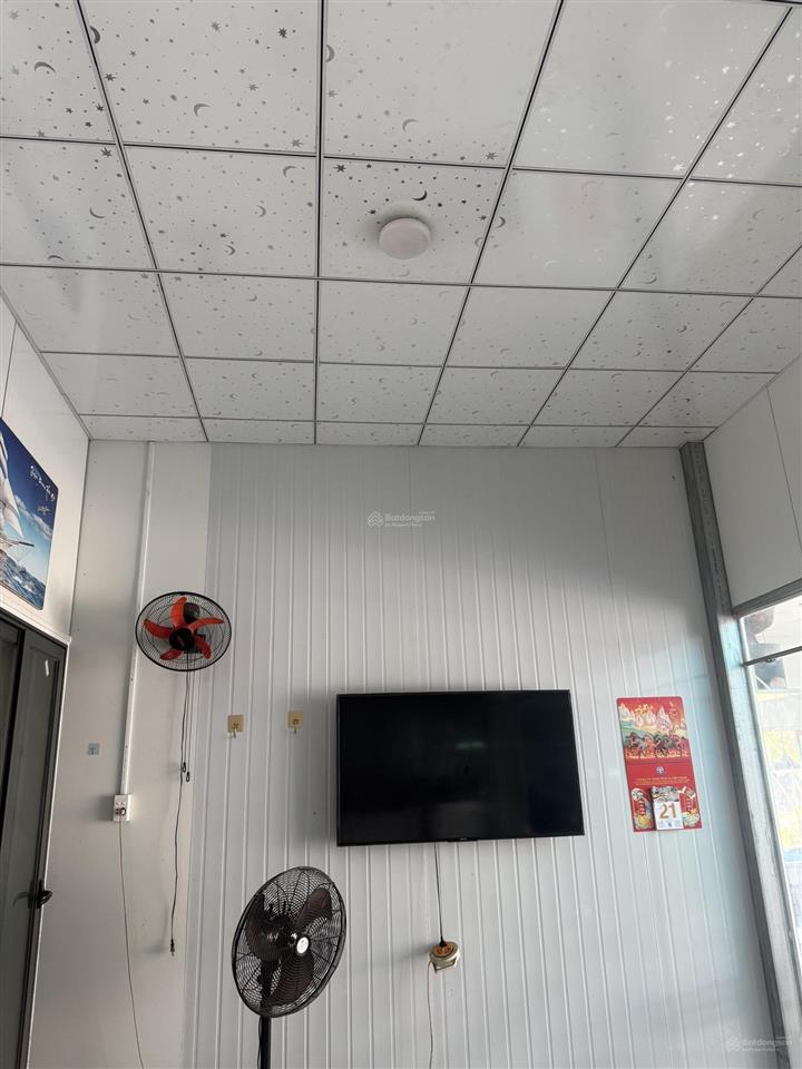 Nhà mới 2 mặt tiền, tiện ở và kinh doanh công ty, showroom