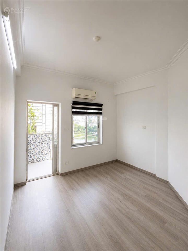 Bán căn hộ chung cư n2c hoàng minh giám, 75m2 3pn 2wc, nhà mới, view hồ, full nội thất, giá 6.95 tỷ
