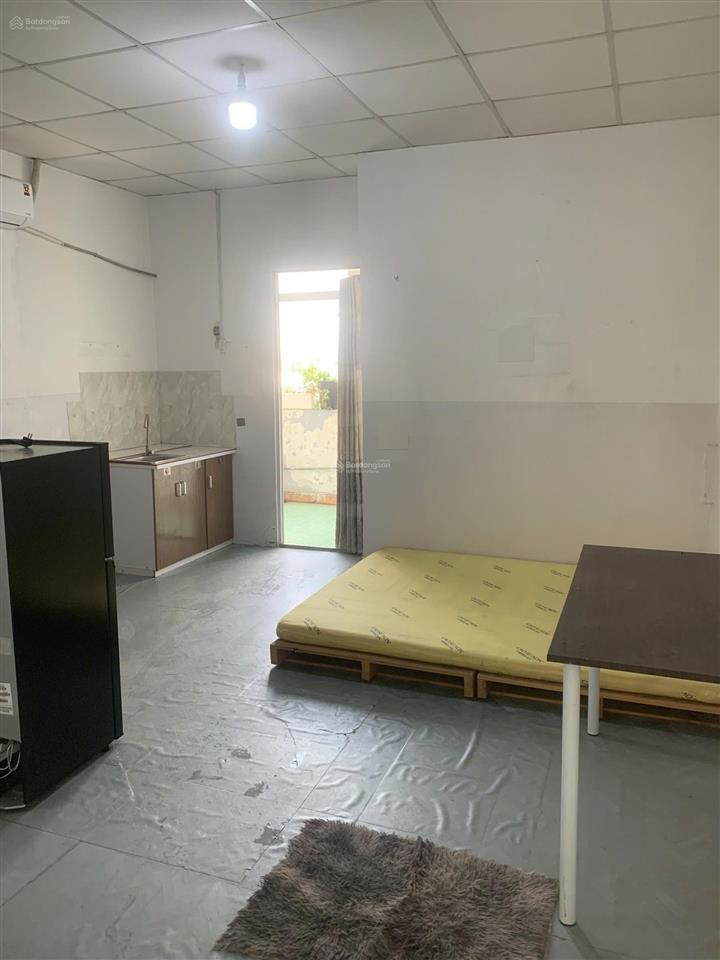 Phòng trọ nội thất cao cấp  ngay ngã ba đông quang full nt