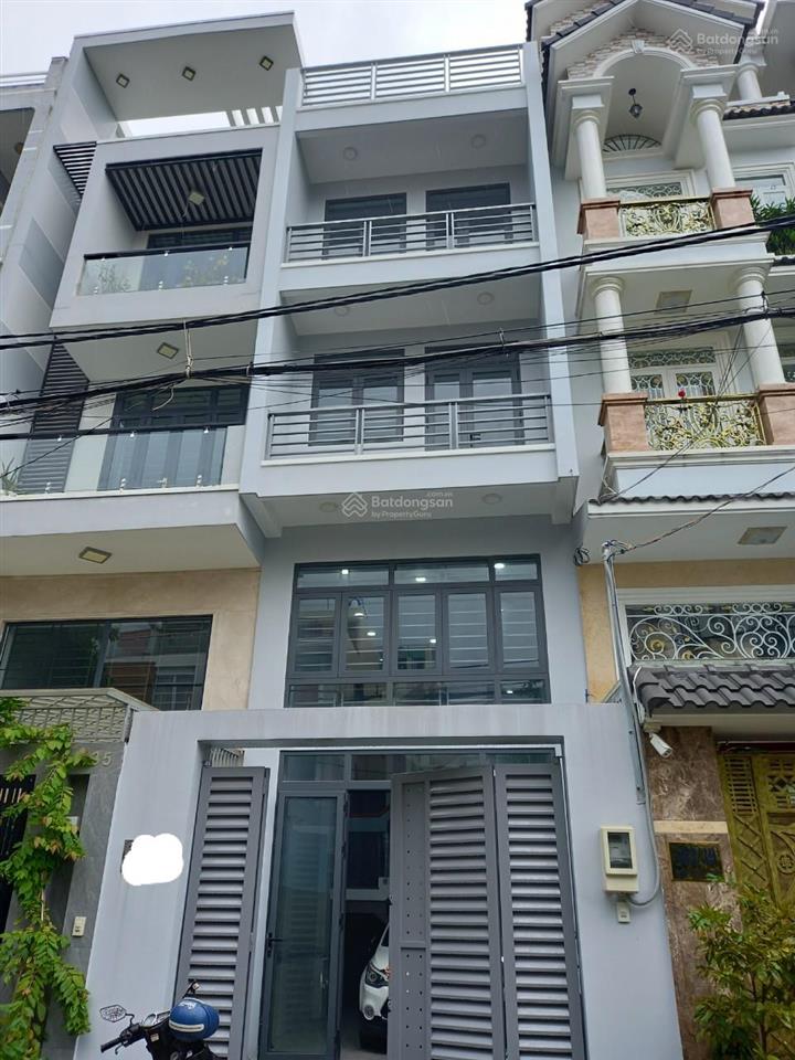 Nhà 2 mặt tiền thông 8m  cây trâm phường 9  4x20m  4 lầu. nhà có thang máy 23 triệu