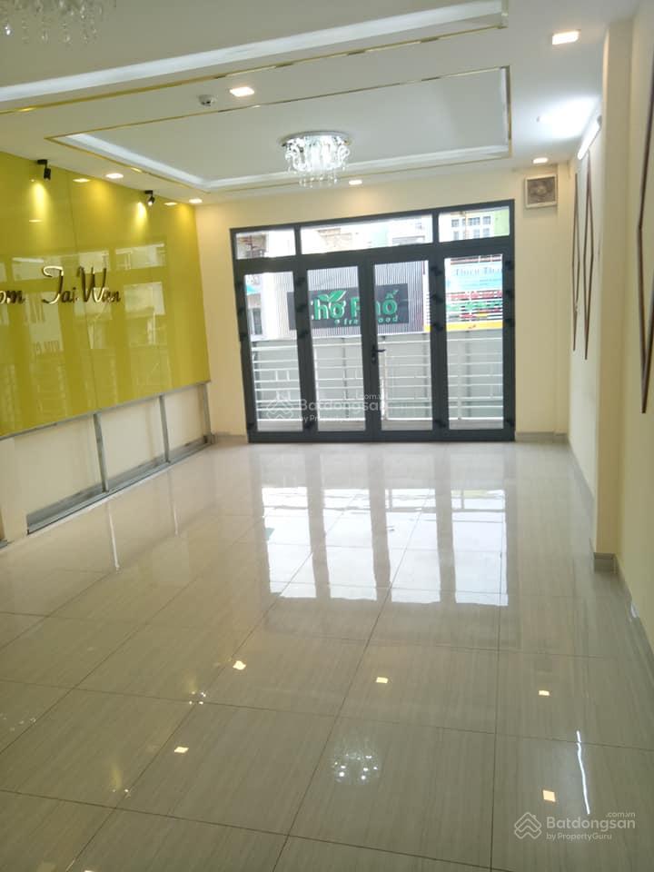 Nhà mặt tiềnđường nguyễn văn khối p9 diện tích 4x28m 2 lầu 6 phòng4wc 25 triệu/tháng