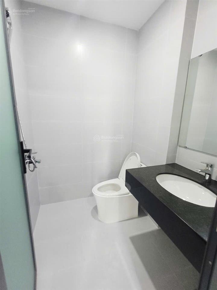 Tòa nhà mới xây góc 2 mặt tiền lê hoàng phái phường 17 dt 7x20m hầm 6 lầu9pn thang máy==60tr