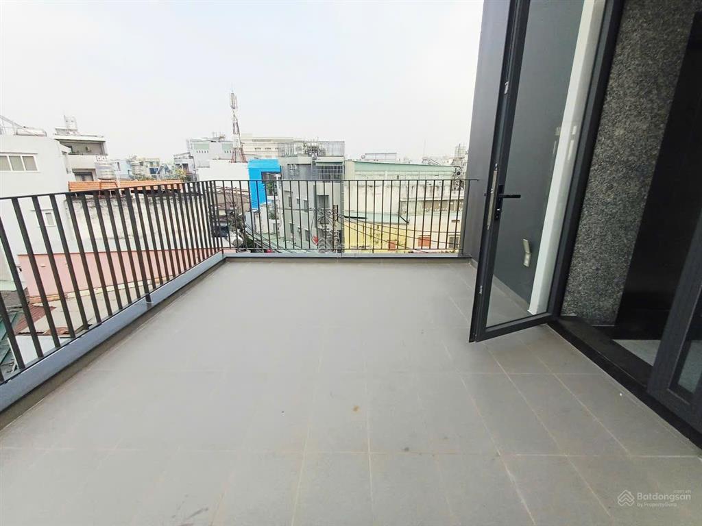 Tòa nhà mới xây góc 2 mặt tiền lê hoàng phái phường 17 dt 7x20m hầm 6 lầu9pn thang máy==60tr