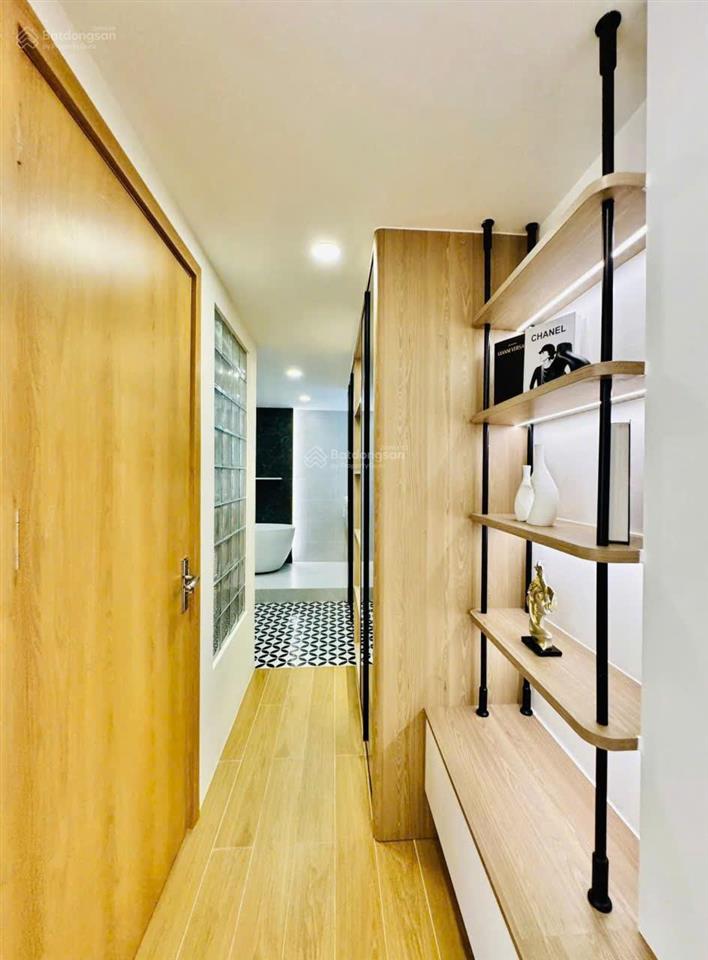 Nhà hẻm xe hơi thôngnguyễn văn khối phường 9diện tích 4m x 13m. 3 lầu3 phòng4wc7,4 tỷ