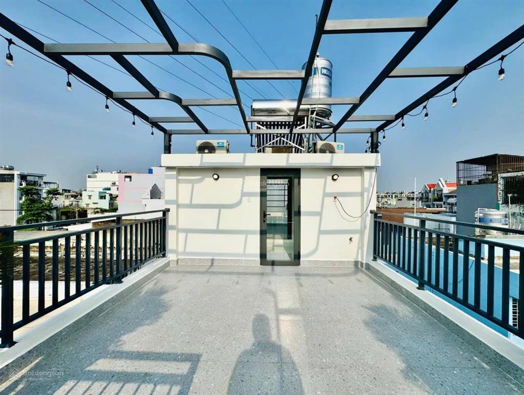 Nhà hẻm xe hơi thôngnguyễn văn khối phường 9diện tích 4m x 13m. 3 lầu3 phòng4wc7,4 tỷ