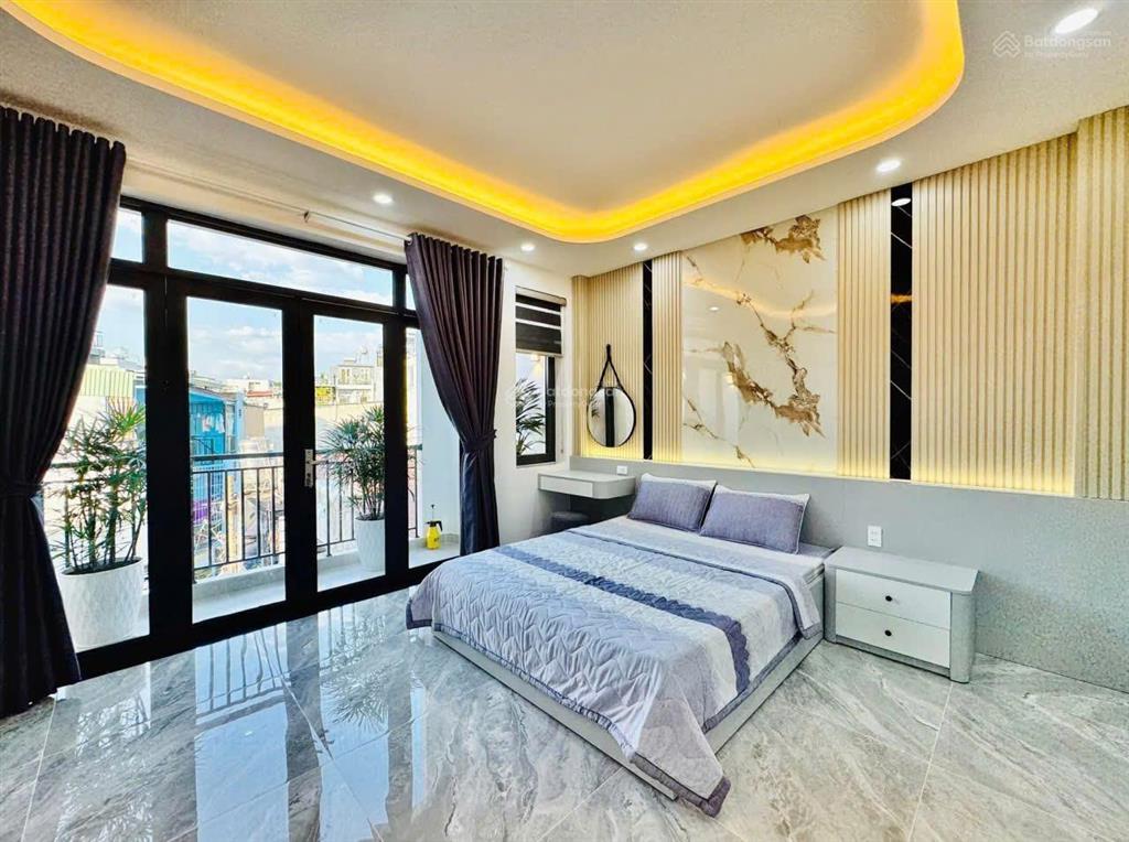 Nhà hẻm 5m thống nhất, phường 11diện tích 4,9mx15m 3 lầu 4 phòng 5wc = 8,2 tỷ