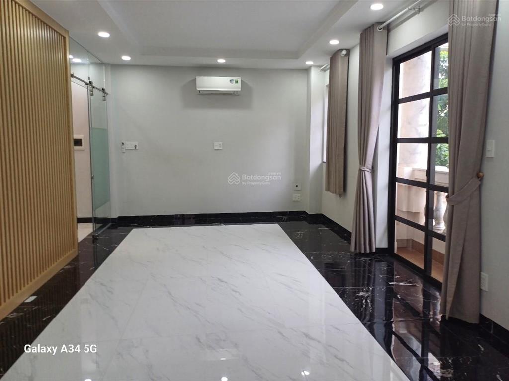 Biệt thự cityland park hills, nguyễn văn lượng phường 10, 14x20m, 4 lầu thang máy, 8 phòng