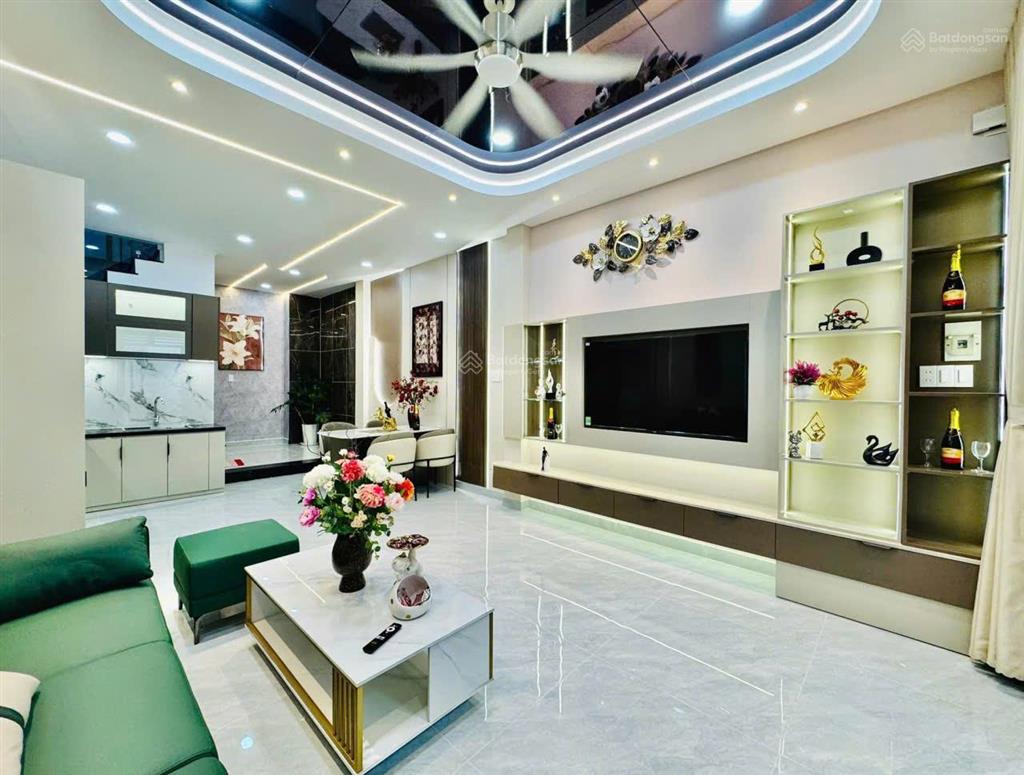 Nhà mới xây nguyễn văn khối, p11 gò vấpdiện tích 4m x 13m (nở hậu 4.2m)3 lầu.4phòng 5wc=6,9 tỷ