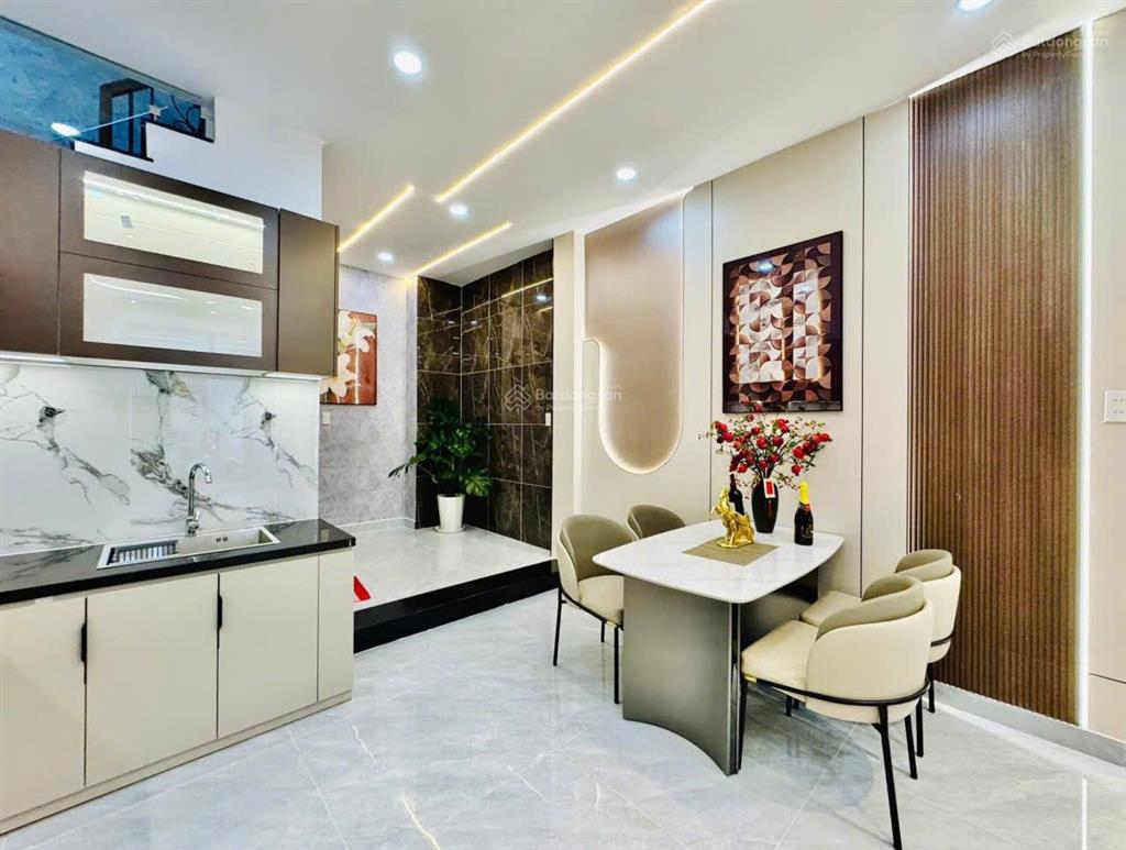 Nhà mới xây nguyễn văn khối, p11 gò vấpdiện tích 4m x 13m (nở hậu 4.2m)3 lầu.4phòng 5wc=6,9 tỷ