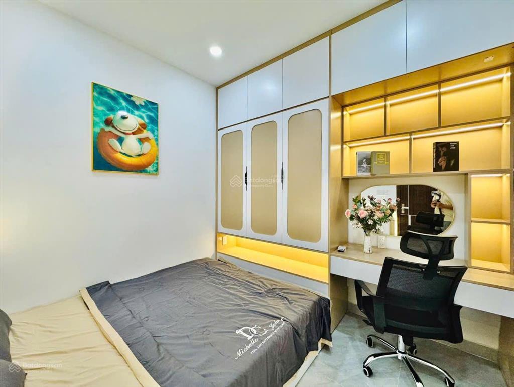Nhà mới xây nguyễn văn khối, p11 gò vấpdiện tích 4m x 13m (nở hậu 4.2m)3 lầu.4phòng 5wc=6,9 tỷ