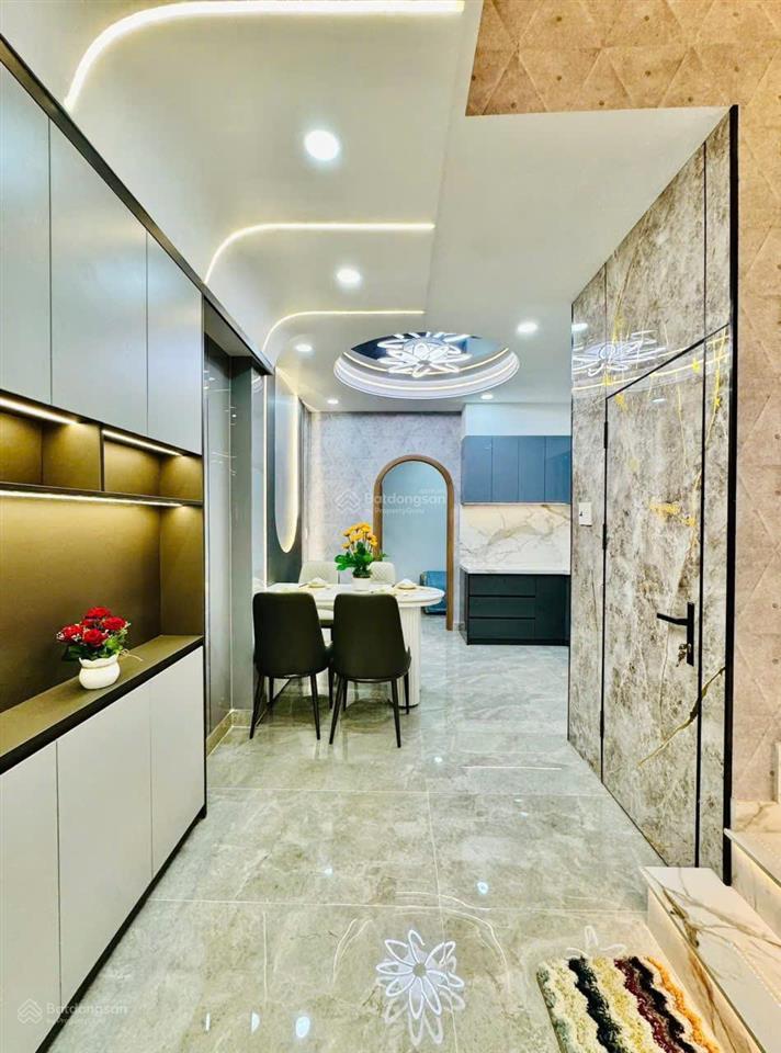 Nhà đẹp hẻm xe hơi phan huy ích p14 gần siêu thị emax 2, diện tích 4mx16m. 3 lầu. 5pn, 5wc=8,6 tỷ