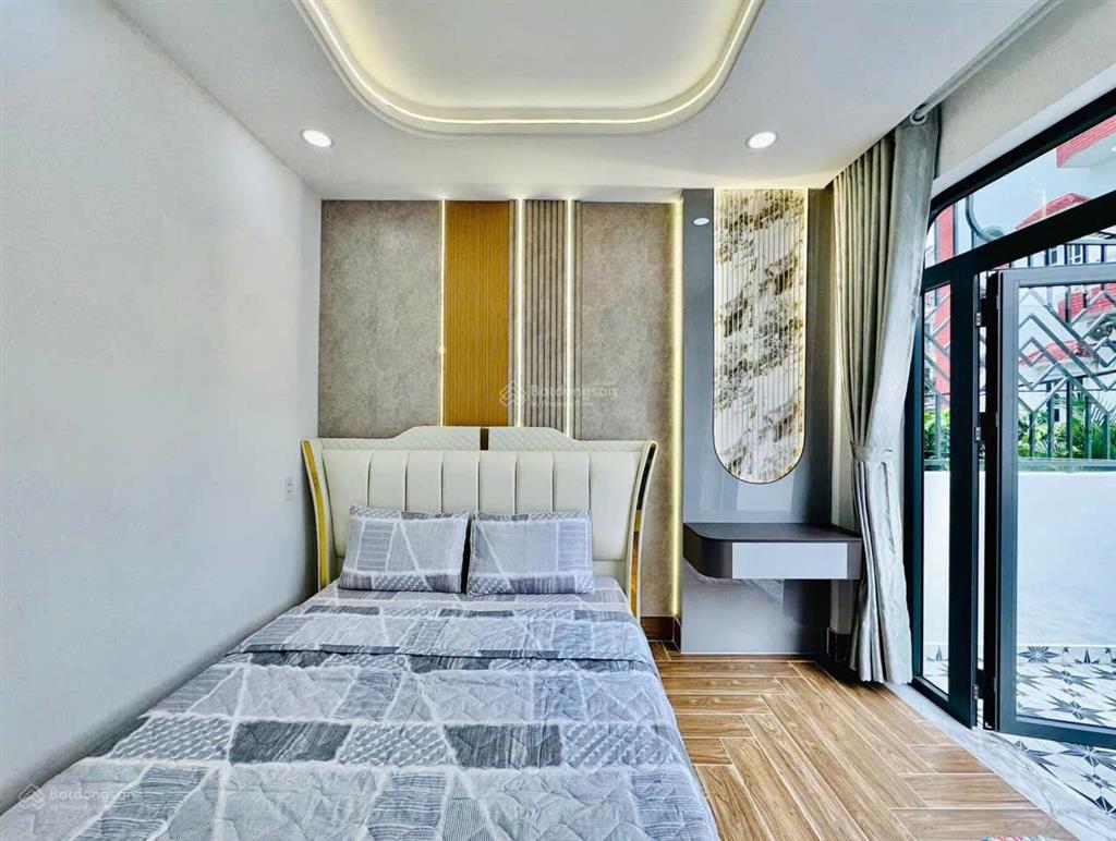 Nhà đẹp hẻm xe hơi phan huy ích p14 gần siêu thị emax 2, diện tích 4mx16m. 3 lầu. 5pn, 5wc=8,6 tỷ