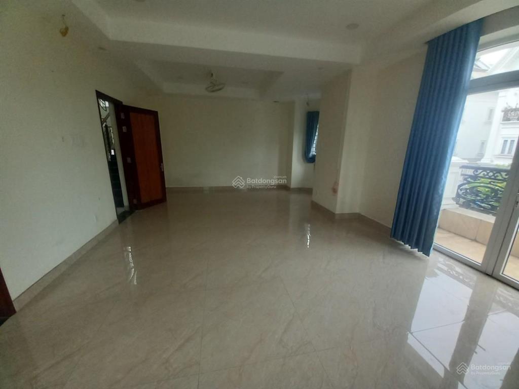 Căn góc cityland garden hills, phường 5  emart =14x20m, hầm, 4 lầu 10pn, có thang máy= 60 triệu/th