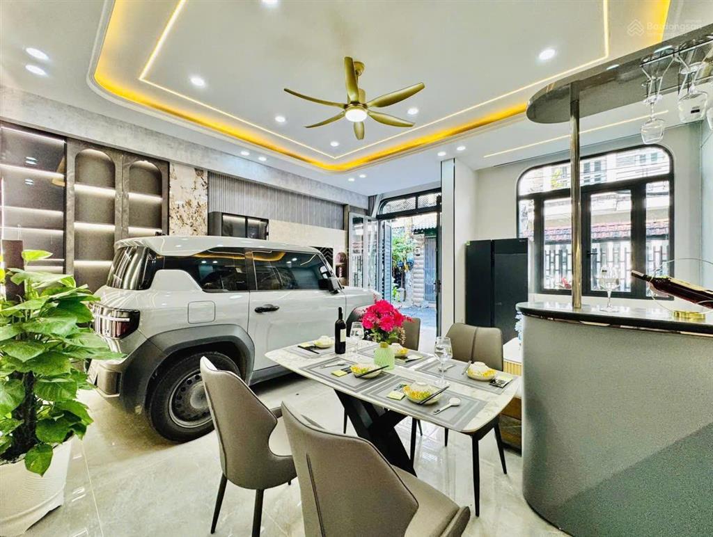 Siêu phẩm nhà phố hẻm 5mnguyễn tư giản phường 12 ngang 6m dài 10,3m4 lầu 5 phòng5wc=9.1 tỷ