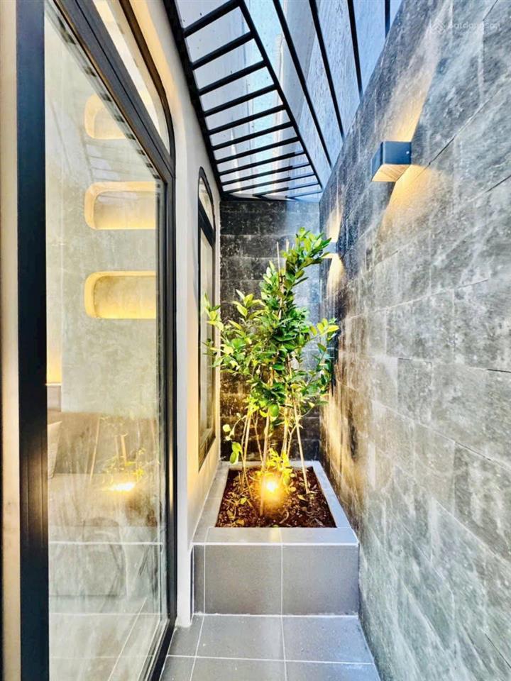 Nhà hẻm 5m khu đồng bộ thống nhất p15, diện tích ngang 4m x dài 11.3m 4 tầng, 3 phòng, 4wc= 7,7 tỷ