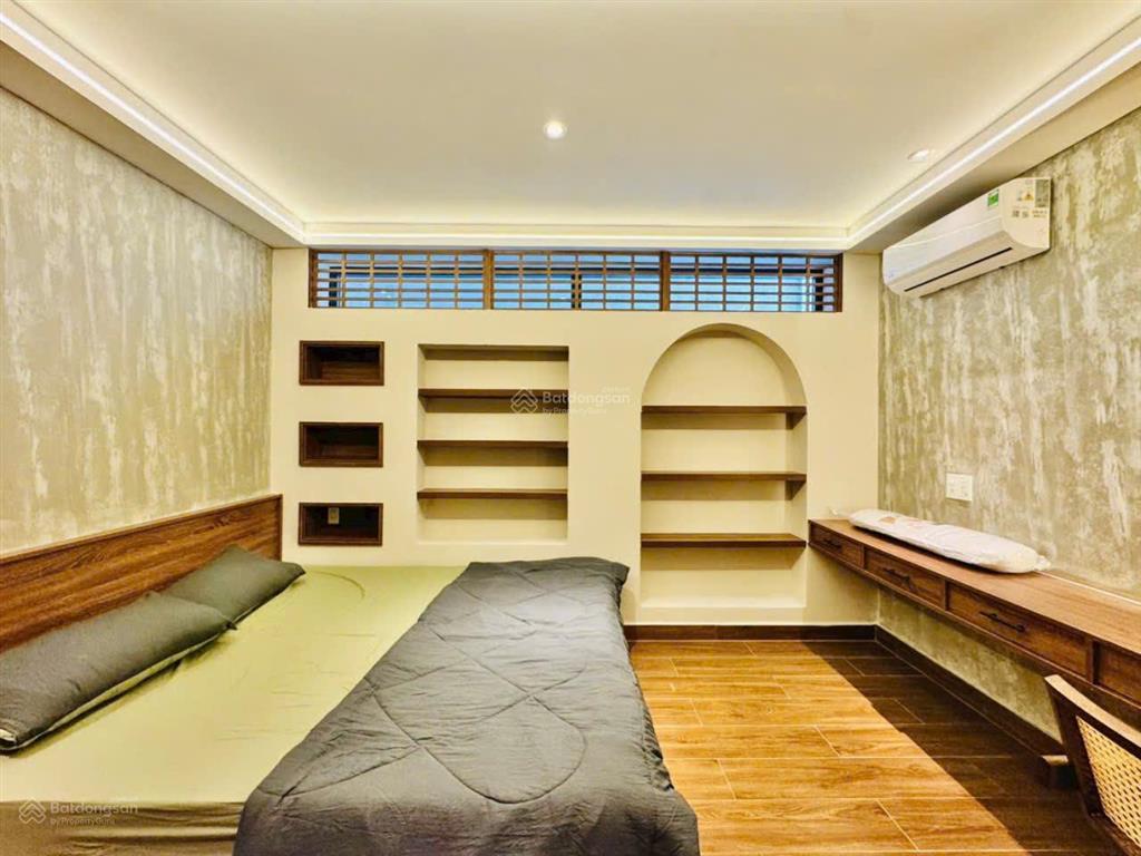 Nhà hẻm 5m khu đồng bộ thống nhất p15, diện tích ngang 4m x dài 11.3m 4 tầng, 3 phòng, 4wc= 7,7 tỷ