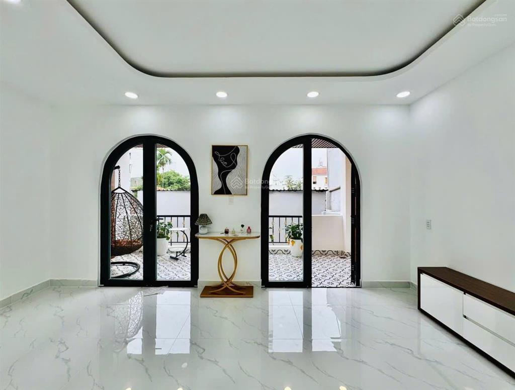 Siêu phẩm ngang 5.5m, lê đức thọ p6  gần chợ an nhơn diện tích 5,5m x 14m, 1 lầu, 3pn, 3wc=5,5 tỷ